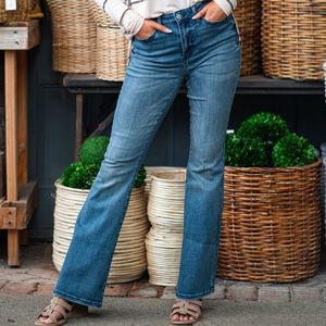 Judy Blue Weekend Flare Lycra Jeans Women's Size 15 NWT High Waist